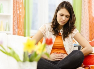 Rối loạn kinh nguyệt sau chụp tử cung vòi trứng phải làm sao?